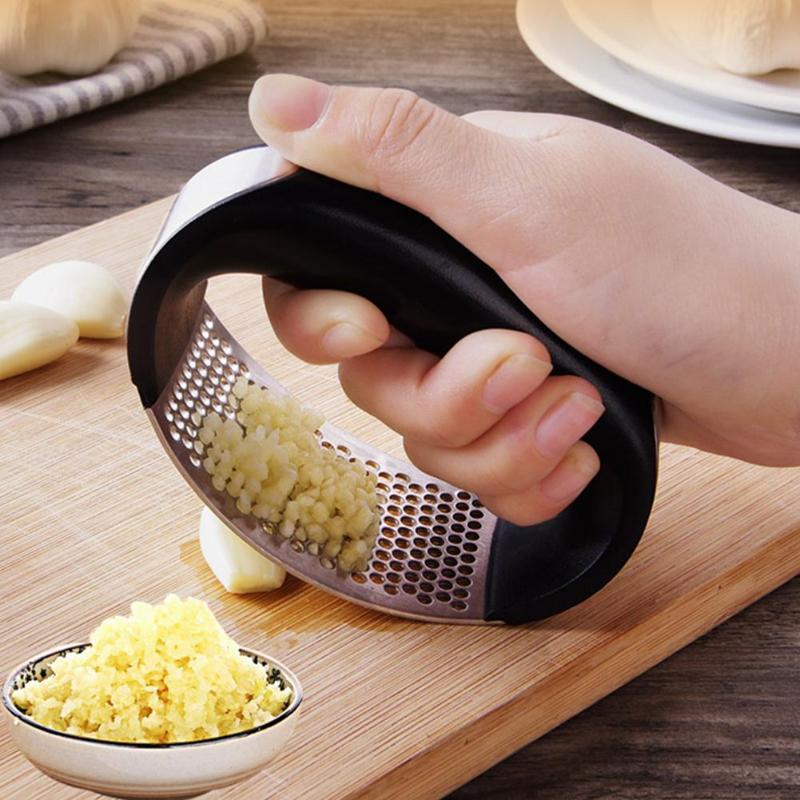 EASY GARLIC PRESSING TOOL